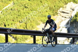 Photo #3978257 | 19-08-2023 09:23 | Passo Dello Stelvio - Waterfall curve BICYCLES