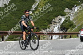Photo #2530033 | 07-08-2022 11:27 | Passo Dello Stelvio - Waterfall curve BICYCLES