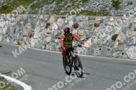 Fotó #4011668 | 21-08-2023 14:10 | Passo Dello Stelvio - Vízesés kanyar Bicajosok