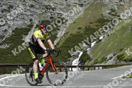 Photo #3134748 | 17-06-2023 11:29 | Passo Dello Stelvio - Waterfall curve BICYCLES
