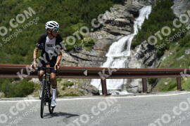 Photo #2176764 | 23-06-2022 12:19 | Passo Dello Stelvio - Waterfall curve BICYCLES
