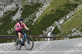 Foto #3792030 | 10-08-2023 10:57 | Passo Dello Stelvio - Waterfall Kehre BICYCLES