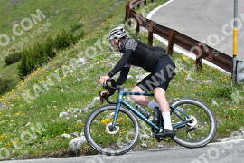 Photo #2173815 | 21-06-2022 11:14 | Passo Dello Stelvio - Waterfall curve BICYCLES