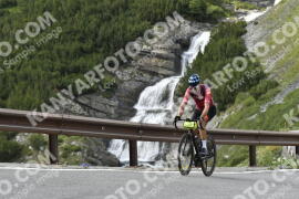 Photo #3543524 | 20-07-2023 15:58 | Passo Dello Stelvio - Waterfall curve BICYCLES