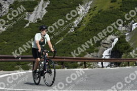 Photo #3679073 | 31-07-2023 10:00 | Passo Dello Stelvio - Waterfall curve BICYCLES