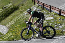 Fotó #2118397 | 11-06-2022 16:47 | Passo Dello Stelvio - Vízesés kanyar Bicajosok