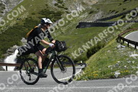 Photo #3243366 | 26-06-2023 10:13 | Passo Dello Stelvio - Waterfall curve BICYCLES