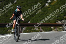 Fotó #4305696 | 26-09-2023 12:35 | Passo Dello Stelvio - Vízesés kanyar Bicajosok