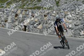 Photo #3241283 | 26-06-2023 13:30 | Passo Dello Stelvio - Waterfall curve BICYCLES