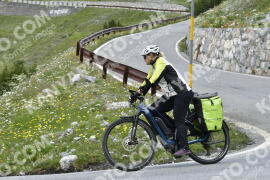 Photo #3500648 | 16-07-2023 12:50 | Passo Dello Stelvio - Waterfall curve BICYCLES