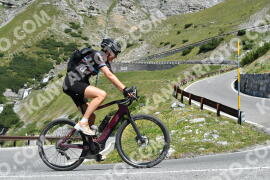 Photo #2369554 | 22-07-2022 11:20 | Passo Dello Stelvio - Waterfall curve BICYCLES