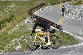 Photo #2730329 | 24-08-2022 12:48 | Passo Dello Stelvio - Waterfall curve BICYCLES