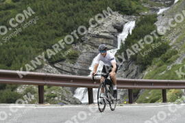 Photo #3492430 | 16-07-2023 11:58 | Passo Dello Stelvio - Waterfall curve BICYCLES