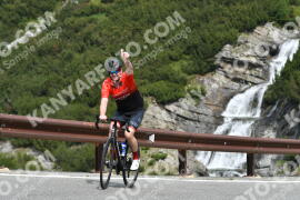 Photo #2173620 | 21-06-2022 10:50 | Passo Dello Stelvio - Waterfall curve BICYCLES