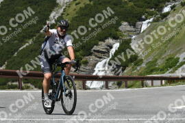 Photo #2169256 | 20-06-2022 12:15 | Passo Dello Stelvio - Waterfall curve BICYCLES