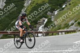 Photo #2440213 | 30-07-2022 11:11 | Passo Dello Stelvio - Waterfall curve BICYCLES