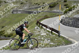 Photo #3056372 | 07-06-2023 11:01 | Passo Dello Stelvio - Waterfall curve BICYCLES
