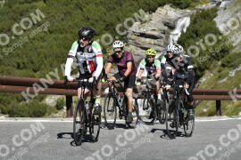 Photo #2727634 | 24-08-2022 10:39 | Passo Dello Stelvio - Waterfall curve BICYCLES