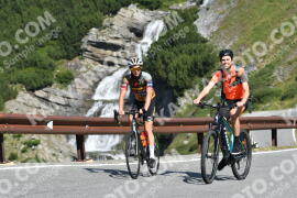 Photo #2398051 | 25-07-2022 10:13 | Passo Dello Stelvio - Waterfall curve BICYCLES