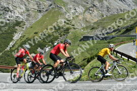 Photo #2168257 | 20-06-2022 09:37 | Passo Dello Stelvio - Waterfall curve BICYCLES