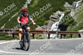 Photo #2295329 | 13-07-2022 10:35 | Passo Dello Stelvio - Waterfall curve BICYCLES