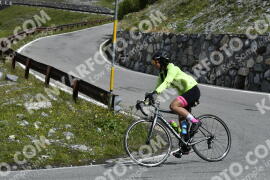 Photo #3663593 | 30-07-2023 11:20 | Passo Dello Stelvio - Waterfall curve BICYCLES