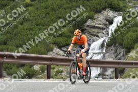Foto #3793495 | 10-08-2023 11:20 | Passo Dello Stelvio - Waterfall Kehre BICYCLES