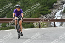Photo #2444870 | 30-07-2022 13:59 | Passo Dello Stelvio - Waterfall curve BICYCLES