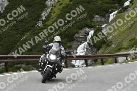 Photo #3723896 | 05-08-2023 11:45 | Passo Dello Stelvio - Waterfall curve