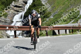Photo #2184447 | 25-06-2022 10:01 | Passo Dello Stelvio - Waterfall curve BICYCLES