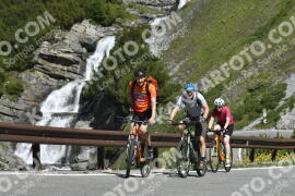 Foto #3360875 | 05-07-2023 10:49 | Passo Dello Stelvio - Waterfall Kehre BICYCLES