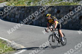 Photo #2336447 | 17-07-2022 10:11 | Passo Dello Stelvio - Waterfall curve BICYCLES