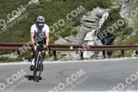 Photo #2740026 | 25-08-2022 10:22 | Passo Dello Stelvio - Waterfall curve BICYCLES