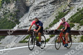 Photo #4104852 | 31-08-2023 14:50 | Passo Dello Stelvio - Waterfall curve BICYCLES