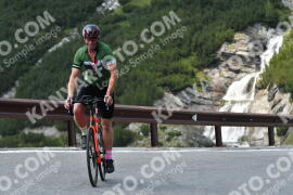 Photo #2371864 | 22-07-2022 13:50 | Passo Dello Stelvio - Waterfall curve BICYCLES