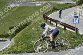 Photo #3202815 | 23-06-2023 14:00 | Passo Dello Stelvio - Waterfall curve BICYCLES