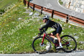 Photo #2218996 | 02-07-2022 16:32 | Passo Dello Stelvio - Waterfall curve BICYCLES