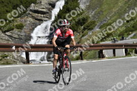 Foto #2109093 | 08-06-2022 10:05 | Passo Dello Stelvio - Waterfall Kehre BICYCLES