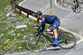 Photo #2169621 | 20-06-2022 13:05 | Passo Dello Stelvio - Waterfall curve BICYCLES