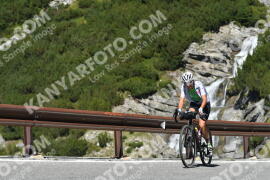 Photo #2669975 | 16-08-2022 11:52 | Passo Dello Stelvio - Waterfall curve BICYCLES