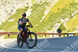 Photo #4003422 | 21-08-2023 09:47 | Passo Dello Stelvio - Waterfall curve BICYCLES