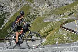 Photo #2730370 | 24-08-2022 12:48 | Passo Dello Stelvio - Waterfall curve BICYCLES