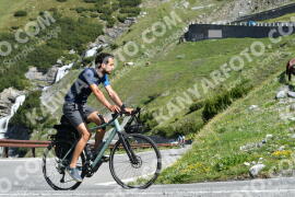 Photo #2168426 | 20-06-2022 10:02 | Passo Dello Stelvio - Waterfall curve BICYCLES