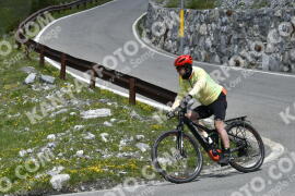 Photo #3136295 | 17-06-2023 12:26 | Passo Dello Stelvio - Waterfall curve BICYCLES