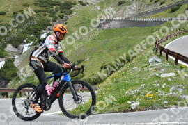 Photo #2173536 | 21-06-2022 10:40 | Passo Dello Stelvio - Waterfall curve BICYCLES