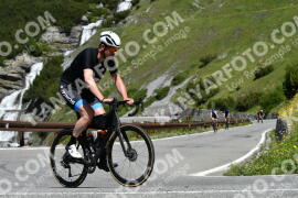 Photo #2176433 | 23-06-2022 11:34 | Passo Dello Stelvio - Waterfall curve BICYCLES