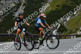 Photo #4084463 | 26-08-2023 10:54 | Passo Dello Stelvio - Waterfall curve BICYCLES