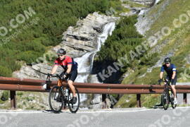 Photo #2696812 | 21-08-2022 10:11 | Passo Dello Stelvio - Waterfall curve BICYCLES