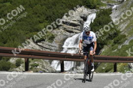 Photo #3533520 | 18-07-2023 11:13 | Passo Dello Stelvio - Waterfall curve BICYCLES