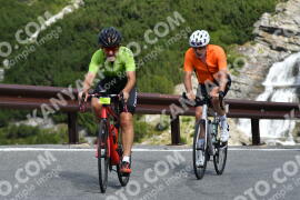 Photo #2306640 | 15-07-2022 10:00 | Passo Dello Stelvio - Waterfall curve BICYCLES